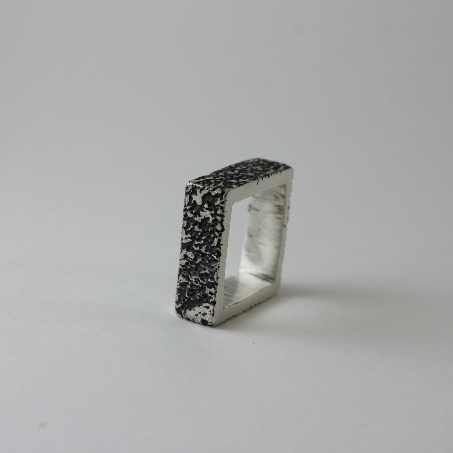 Bague Square